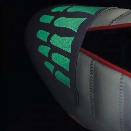 国内10月3日発売開始】 アディダス ハーデン VOL.7 