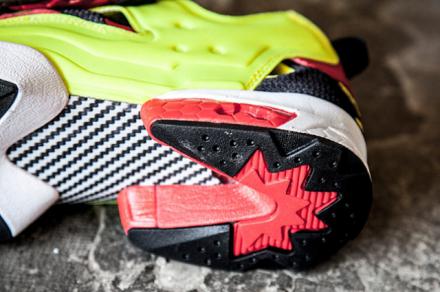 リーボック インスタ ポンプ フューリー OG シトロン (V47514