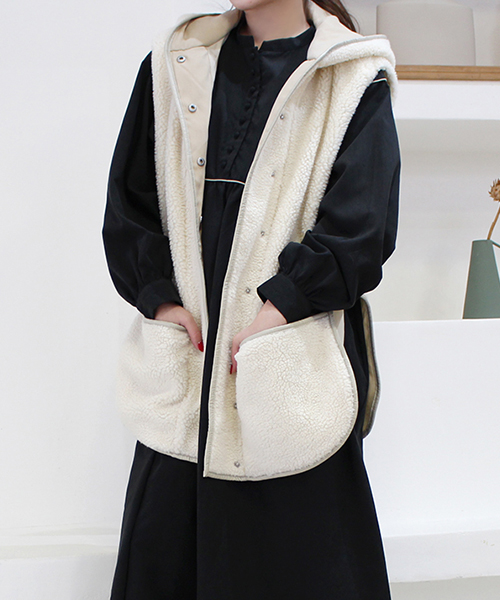 SALE】ボアフーディーベスト/2カラー