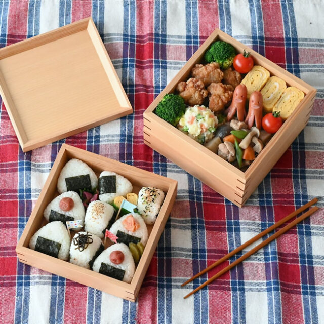 木製三段重箱〈ナチュラル／ブラウン〉仕切り板付き｜ゼネラルストア