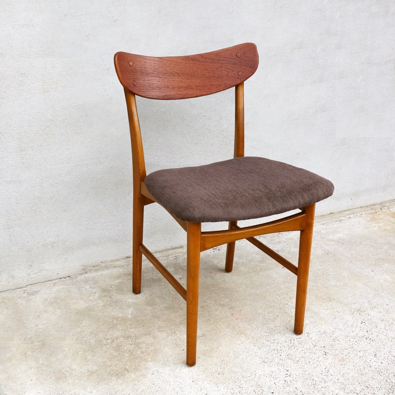 ヴィンテージ木製チェア茶色｜北欧家具アンバーデザイン