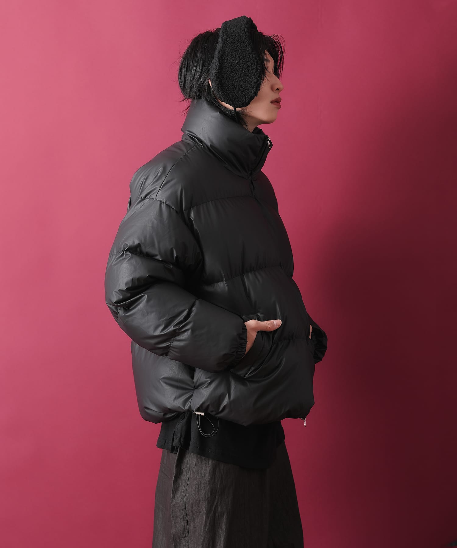 マットキルティング合成皮革オーバーサイズ中綿ジャケット / メンズ