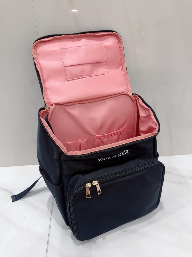 selva secreta】bucket RUCKSACK(black×inside-pink)