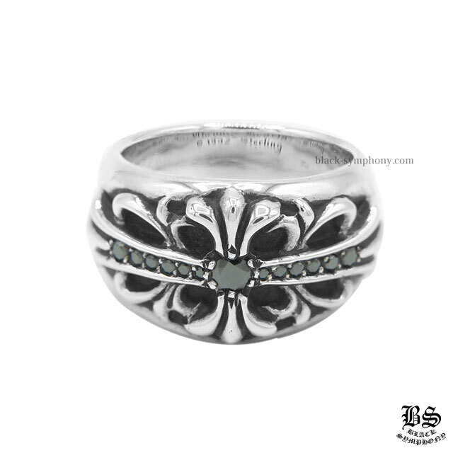 クロムハーツフローラルクロスリングwithパヴェブラックダイヤモンド