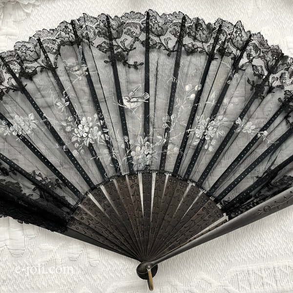 パリ発送】E1195 フランスアンティーク19世紀レース扇子