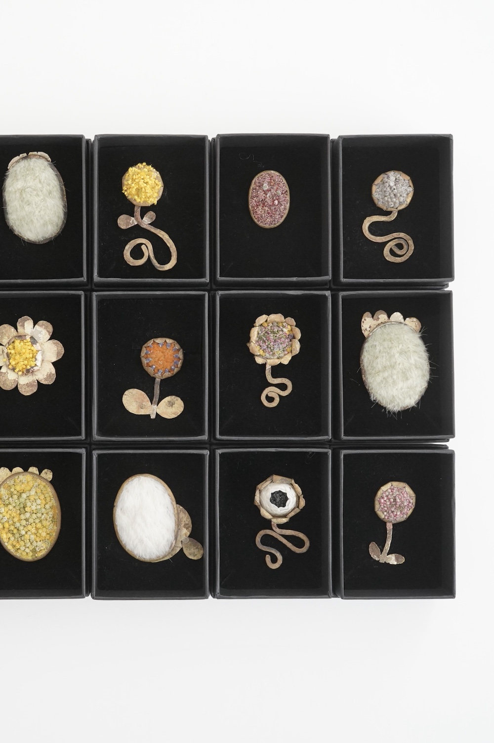 西別府久幸 森のオクリモノ annabelle