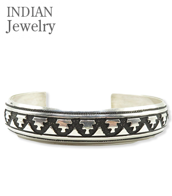 INDIAN JEWELRY ナバホ族|オーバーレイ|シルバー|バングル『Navajo
