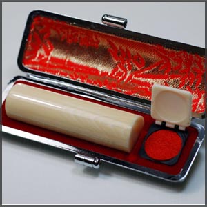 まっこう・A＞マッコウクジラ印鑑 1.8cm丸 縁起の良いはんこをお届け