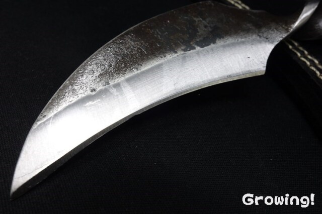 ナイフショップ グローイング！□ねじり カランビット鍛造ナイフ