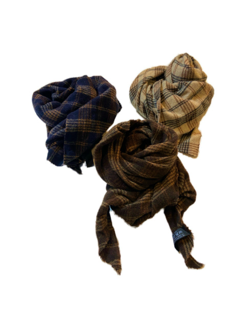 ALBUM DI FAMIGLIA/TARTAN TRIANGLE SCARF[25W45-45］[48-252-004]