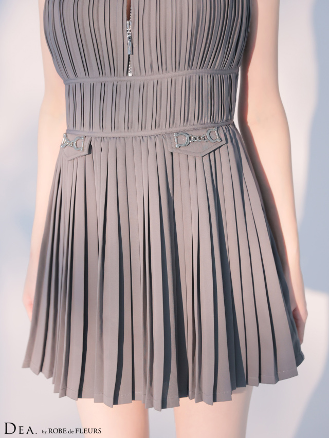 XSサイズあり】プリーツホルターネックティアードフレアミニキャバ