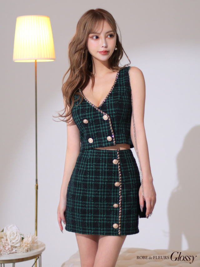 ホリデーチェックツイード×クラシカルボタンセットアップミニキャバ