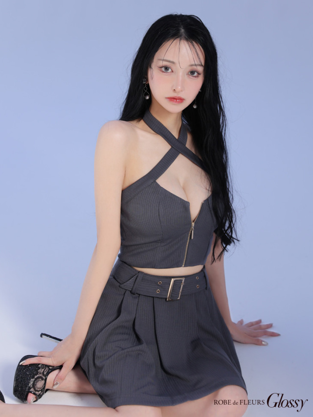 XSサイズあり】リブホルターネックバストジップセットアップミニキャバ