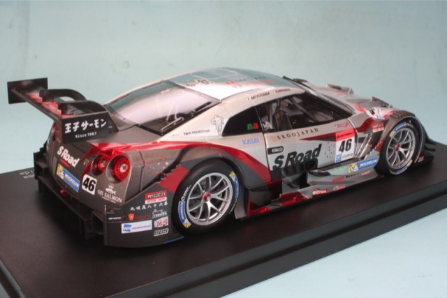 エブロ 1/18 S-Road MOLA GT-R スーパーGT 2015 Rd.3 タイ Winner No