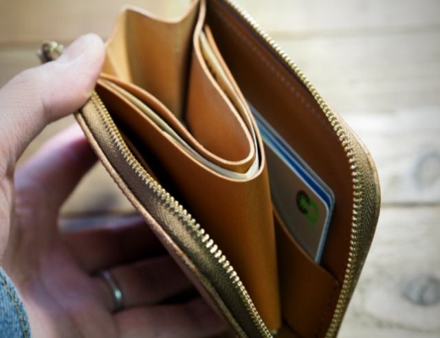 L字ファスナーウォレット