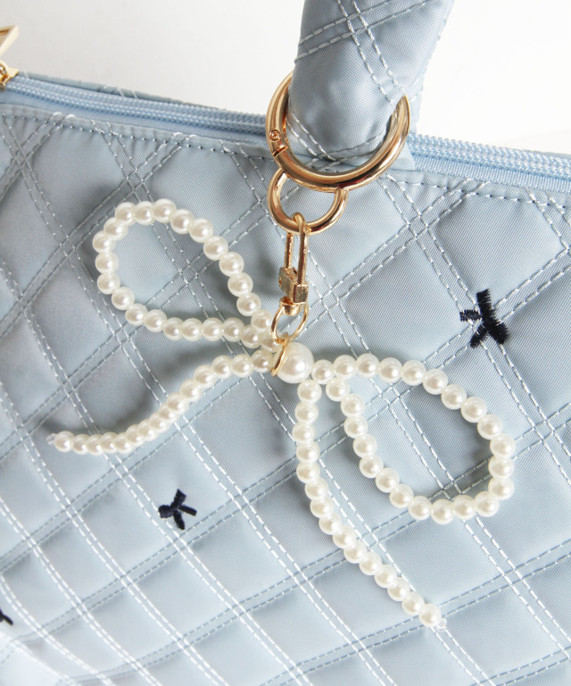 2WAYショルダー＆パールリボンチャーム付きリボン刺繍キルティング