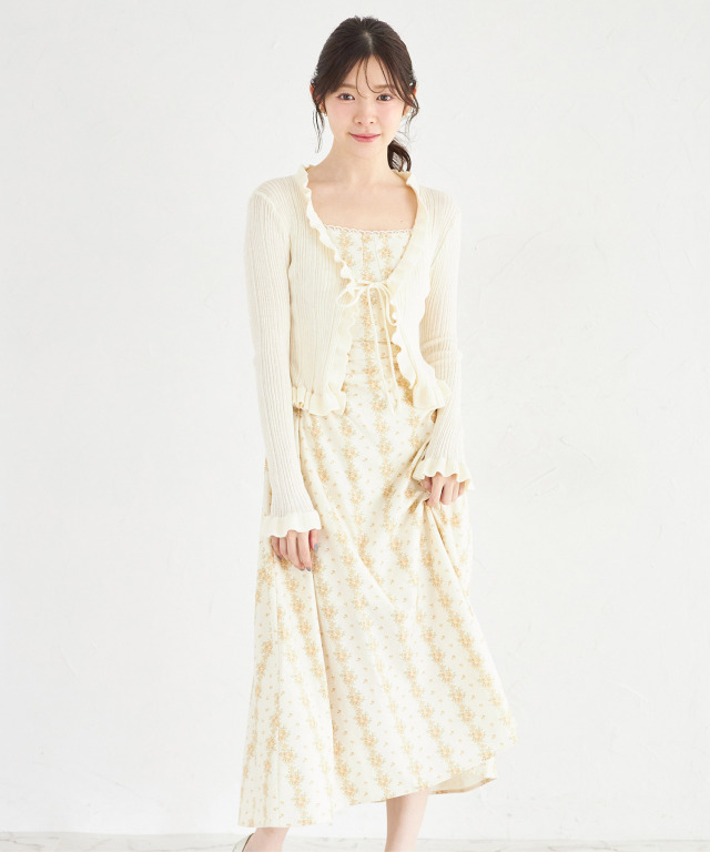 リボン付きフリルニットカーディガン×フラワープリントキャミ