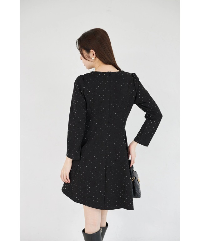 きらきらストーン×ビジュー付きリボンボンディングワンピース