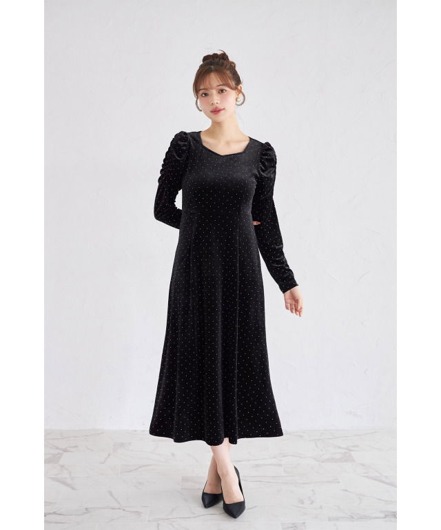 ストーン付きパワーショルダーカットベロアワンピース