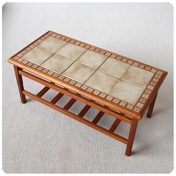 イギリス ヴィンテージ コーヒーテーブル タイルトップ 家具 北欧