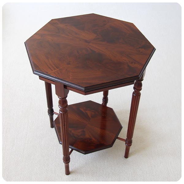 イギリス アンティーク オクタゴン オケージョナルテーブル K-617