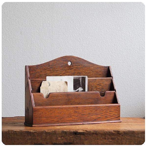 イギリス アンティーク レターラック/ホルダー/スタンド/シンプル/木味