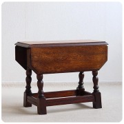 アンティーク バタフライテーブル｜イギリスから直輸入した伸長式