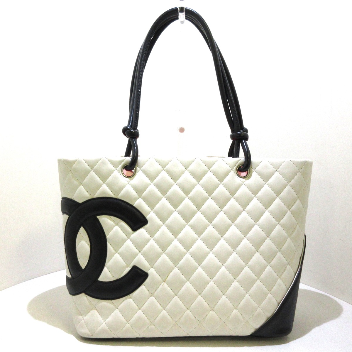 シャネル/トートバッグ/カンボンラインラージトート/白×黒/ラムスキン