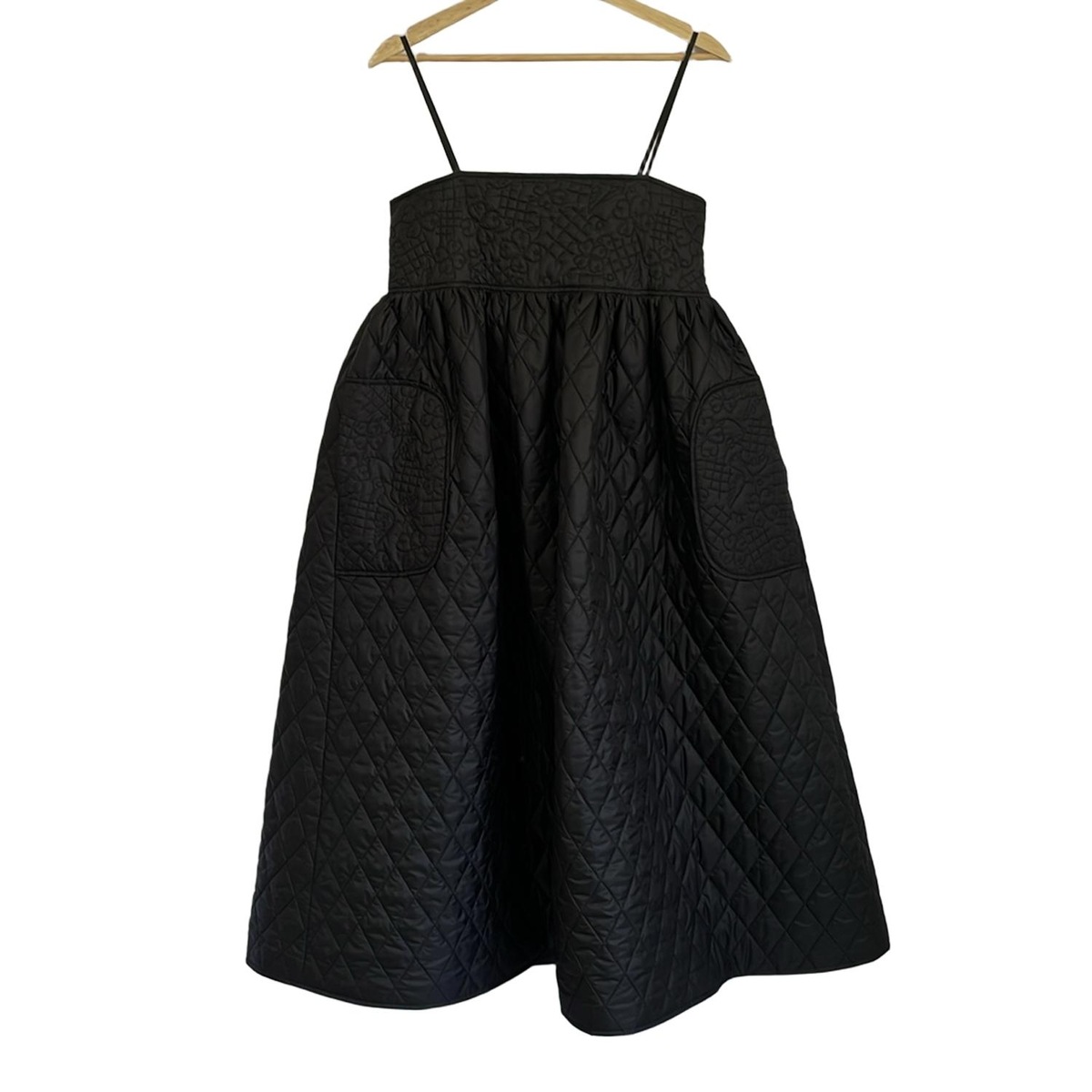 ロージーモンスター/ワンピース/黒/サイズ：Fの買取実績【ブランディア】