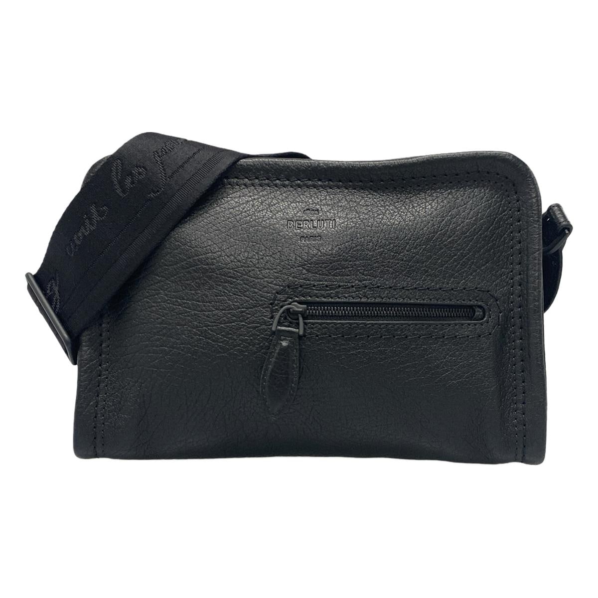 ベルルッティ/ショルダーバッグ/ジェルナリエxs/黒/レザーの買取実績