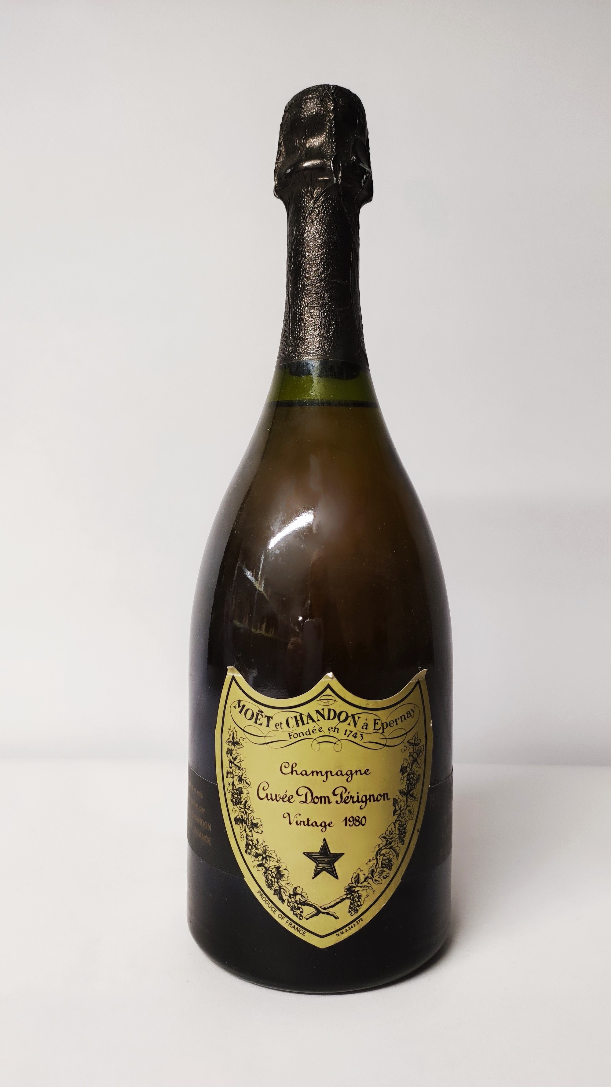 Moet & Chandon, Dom Perignon 1980 - Auction Wine & Spirits Flower
