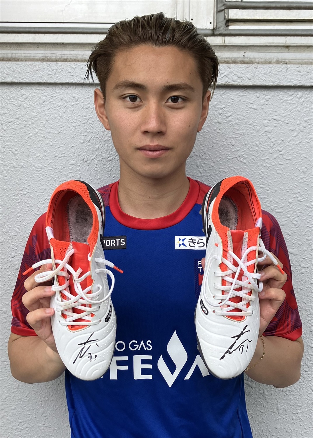 HATTRICK（ハットトリック）-選手の想いをファンへ届ける公式