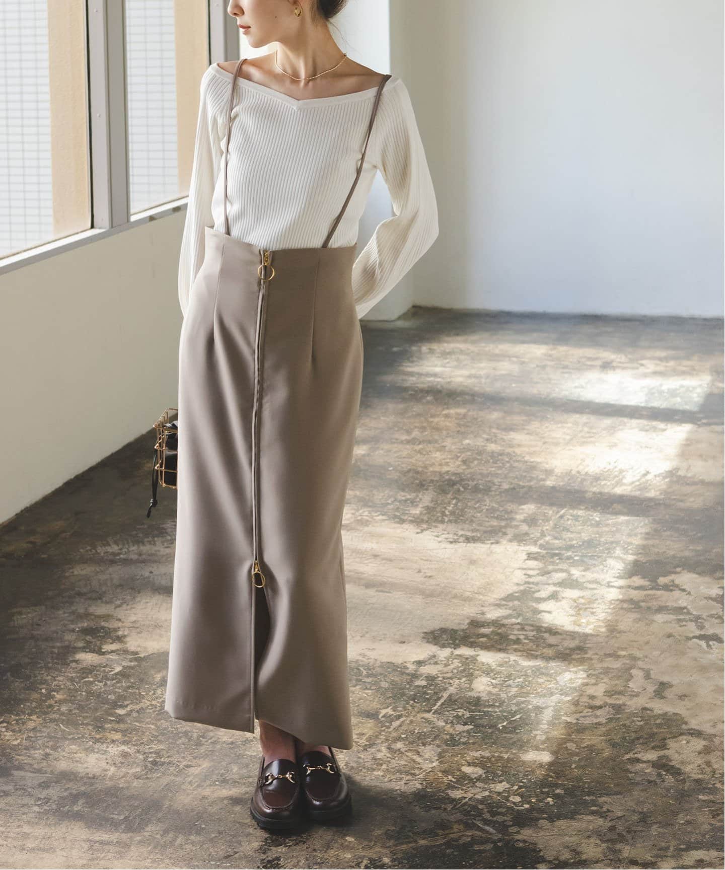 話題沸騰のケープブラウスが新素材になって再入荷！｜NOBLE｜ブログ