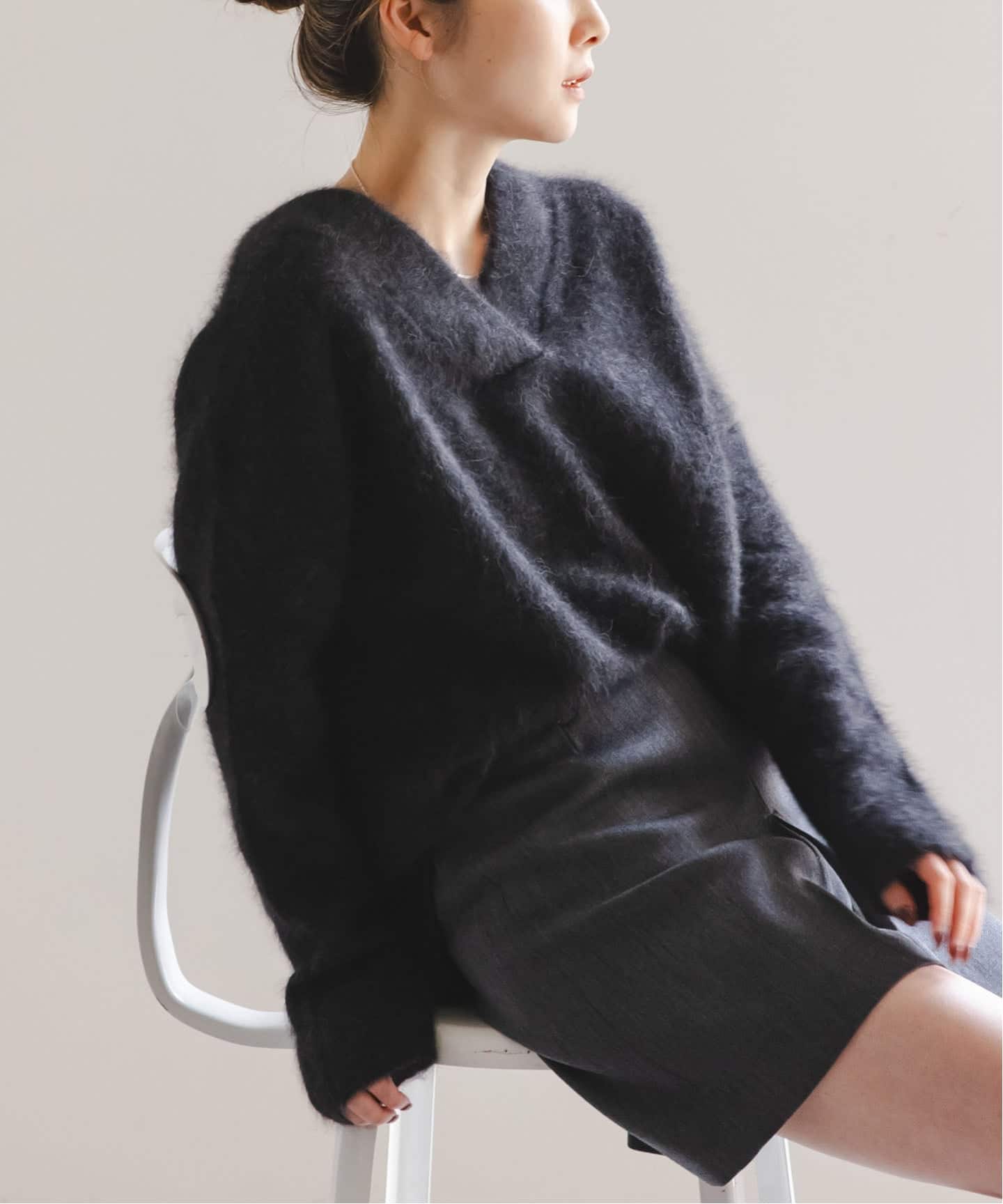 ファーニットVネックプルオーバー（ニット／セーター）｜NOBLE