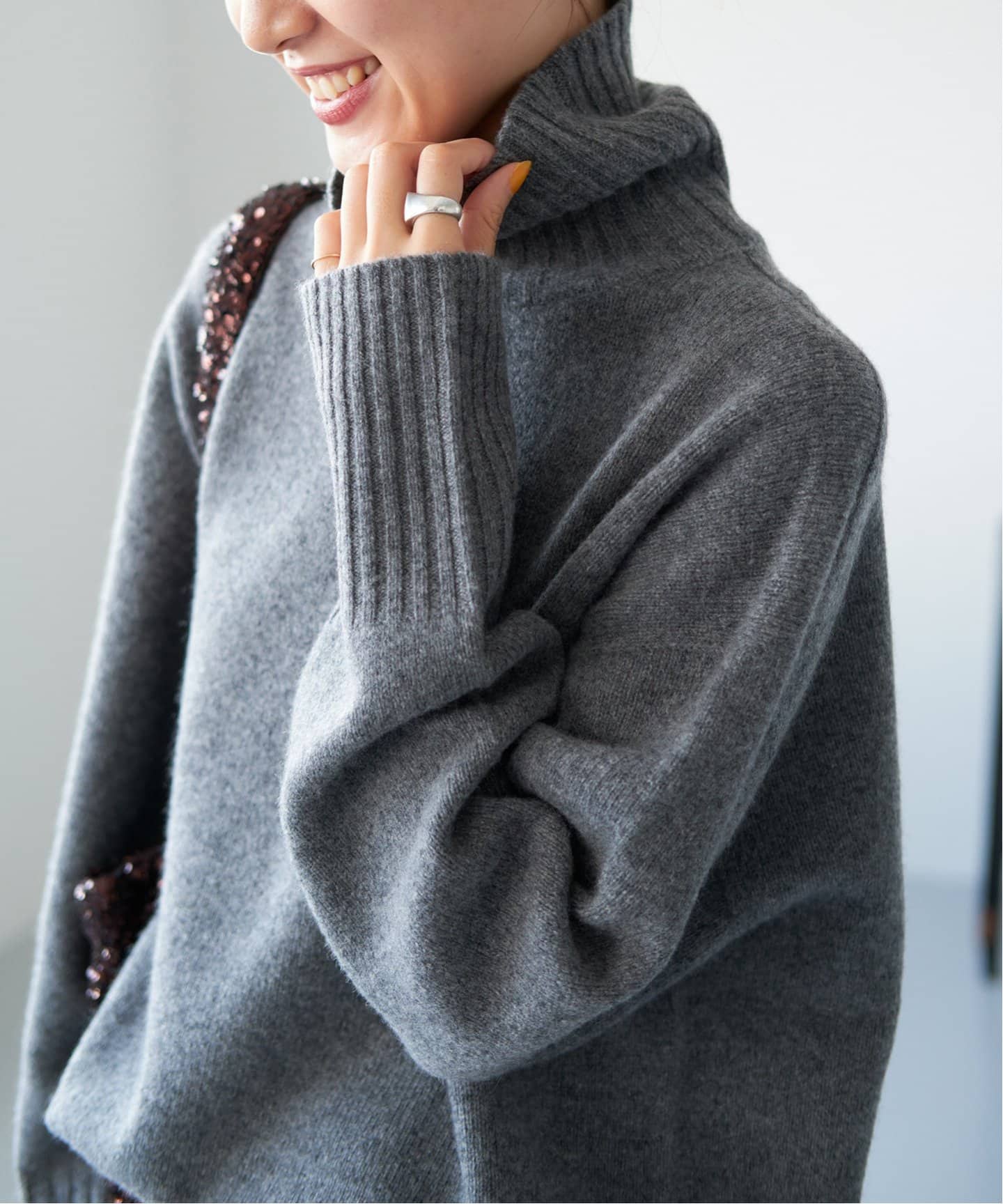 ウールカシミヤ タートルネックプルオーバー（ニット／セーター