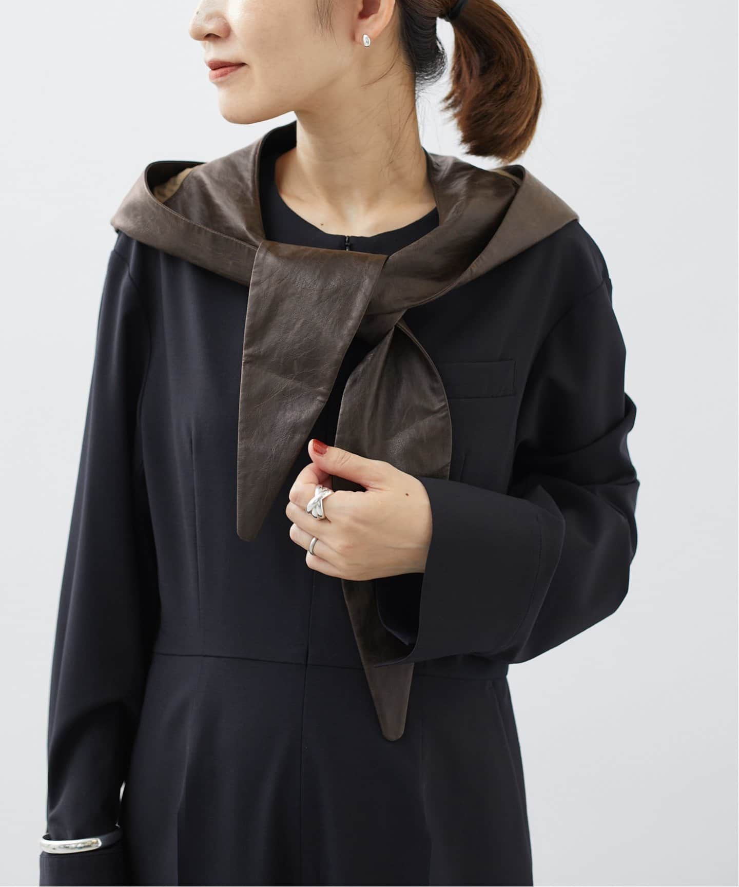 INSCRIRE（アンスクリア）Fake Leather Hoodie I24AWG11A（その他