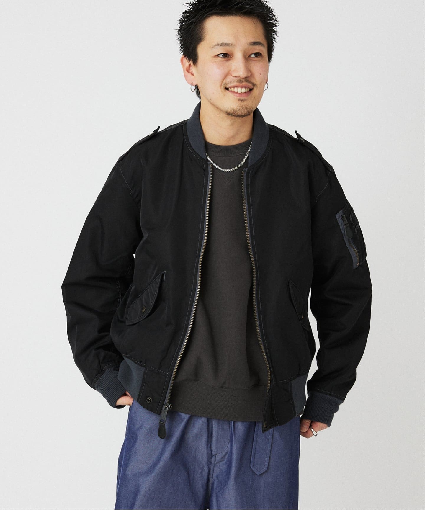 AVIREX / アヴィレックス 別注 L-2Bフライトジャケット（ミリタリー