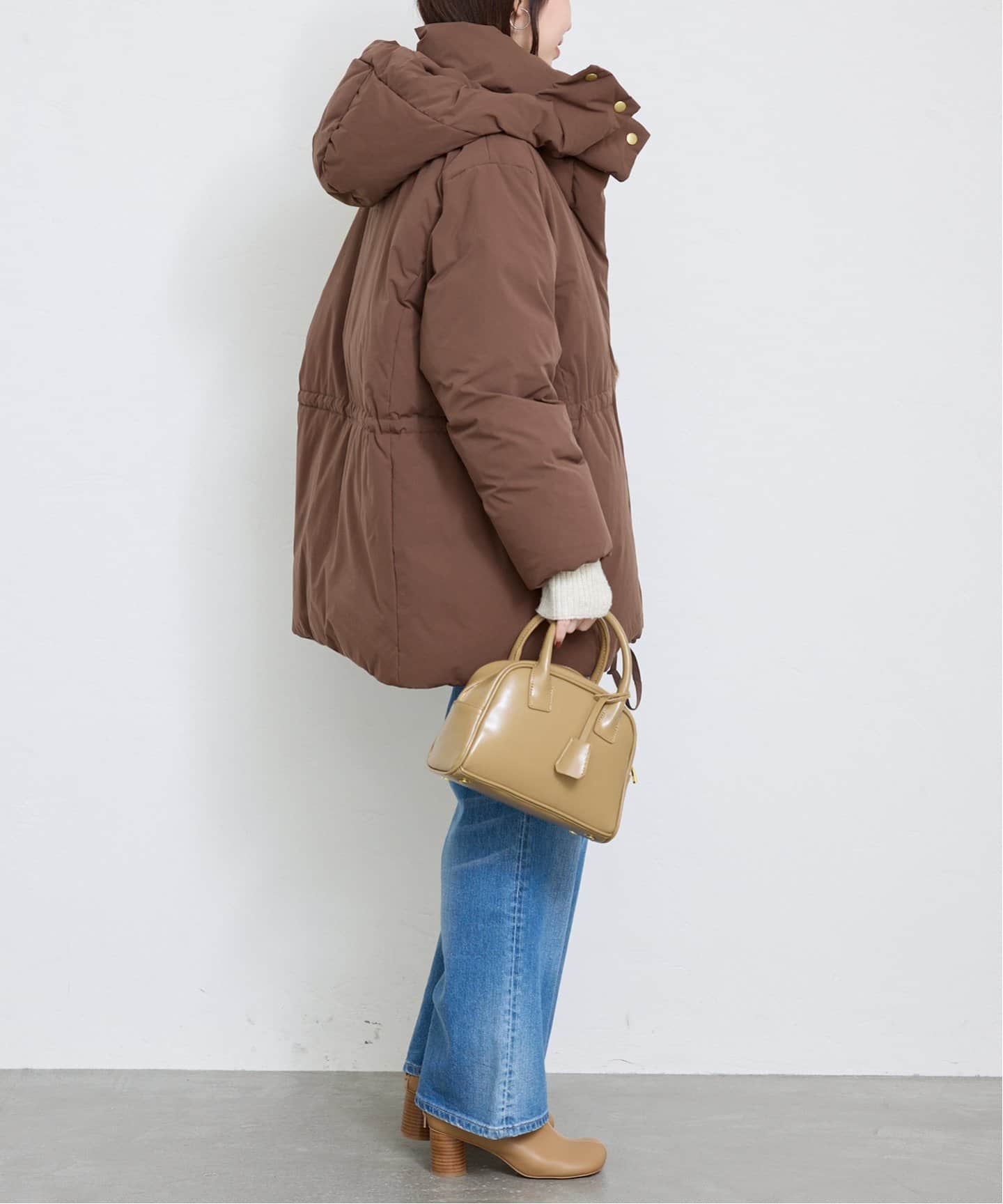 フェザーライト撥水パッファーダウン（ダウンジャケット）｜SLOBE IENA