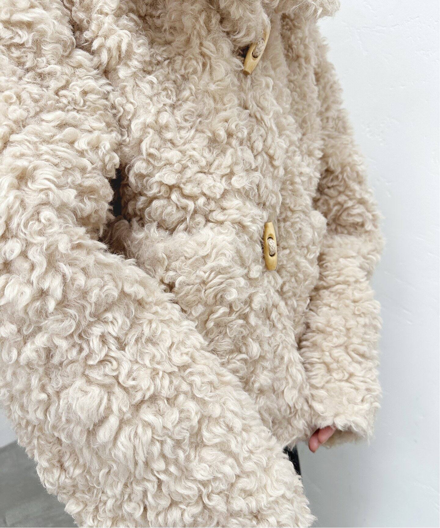 カールフェイクファーショートダッフル（ダッフルコート）｜U by