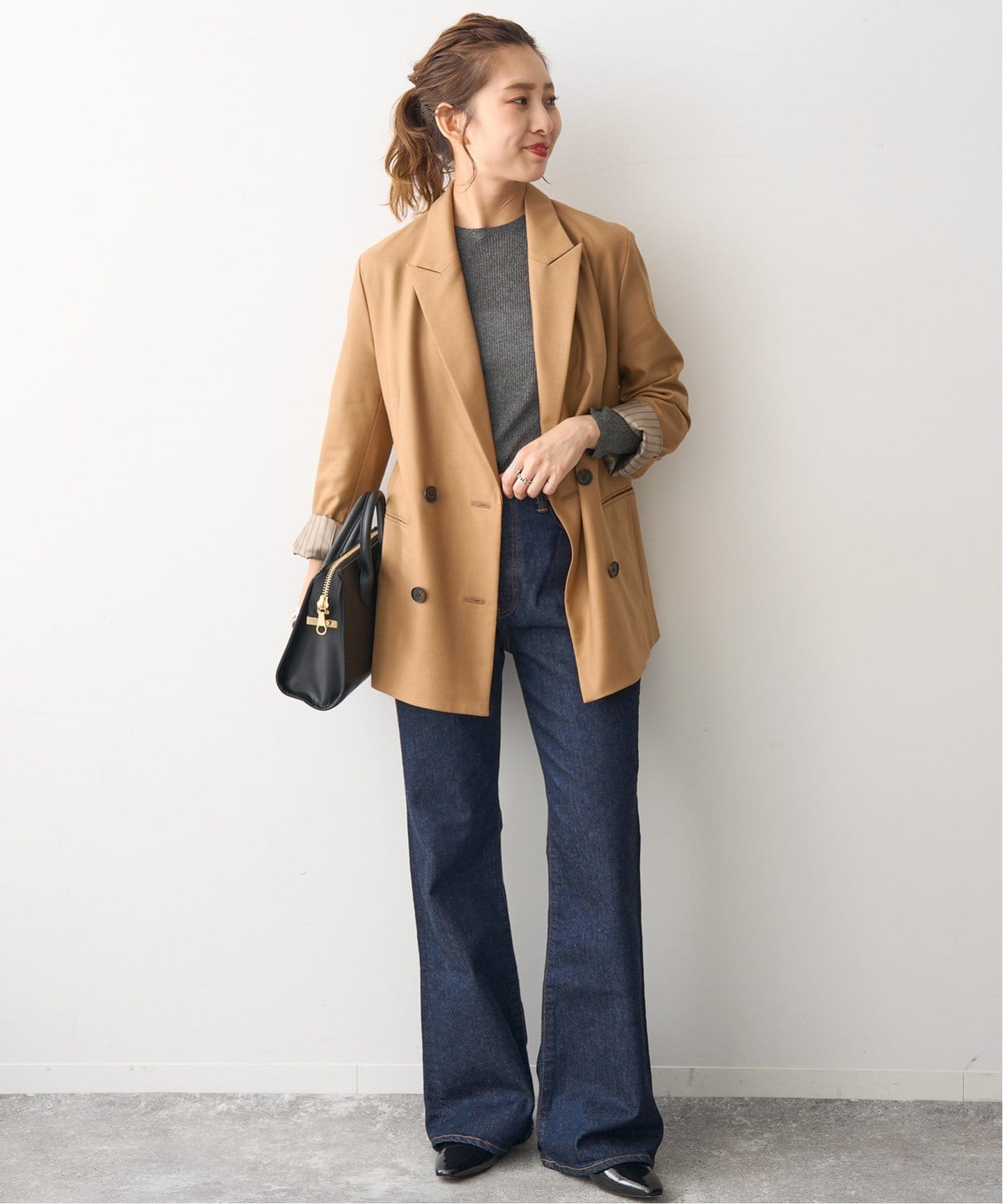 ウールブレンドダブルブレストジャケット（テーラードジャケット