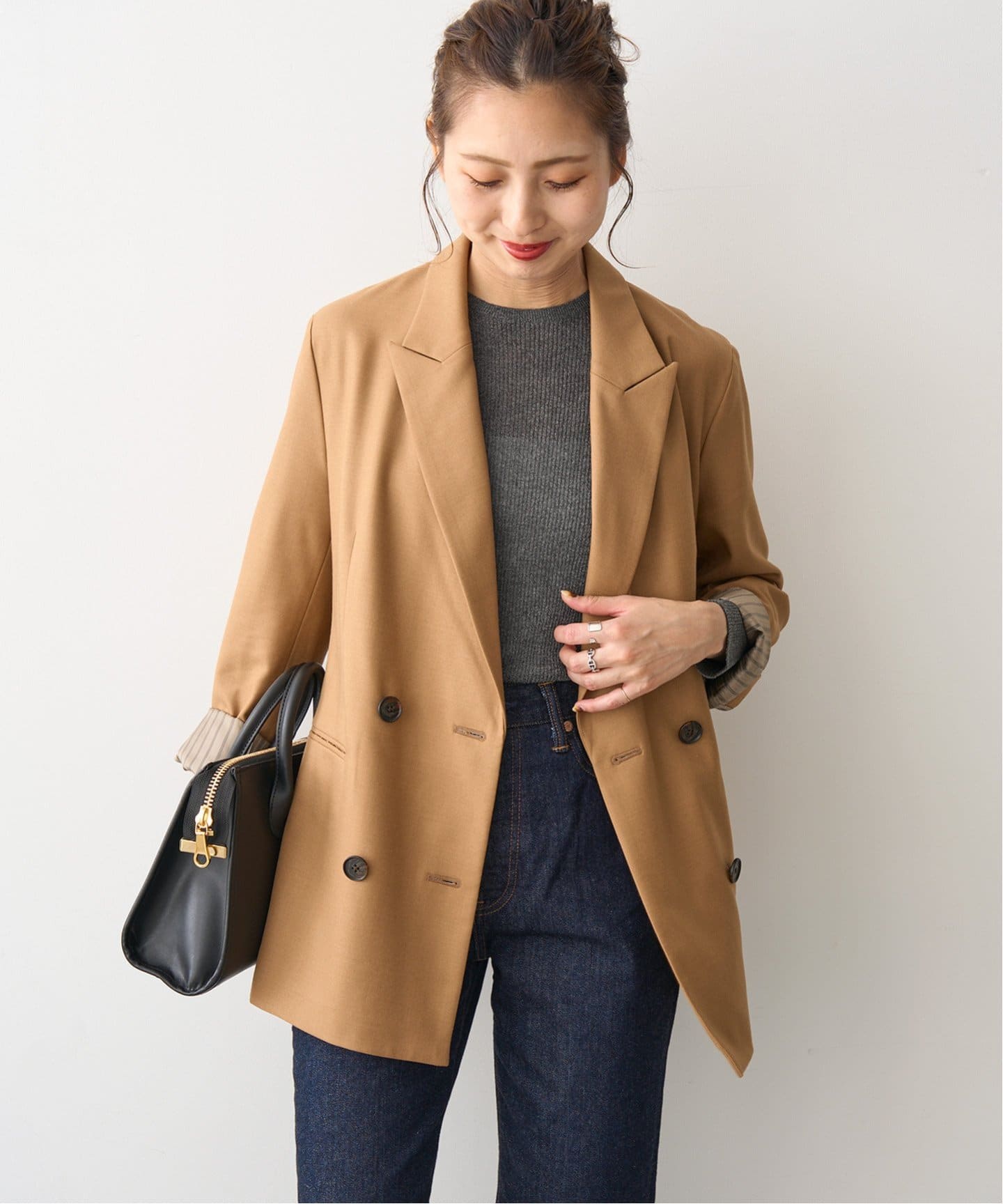 ウールブレンドダブルブレストジャケット（テーラードジャケット