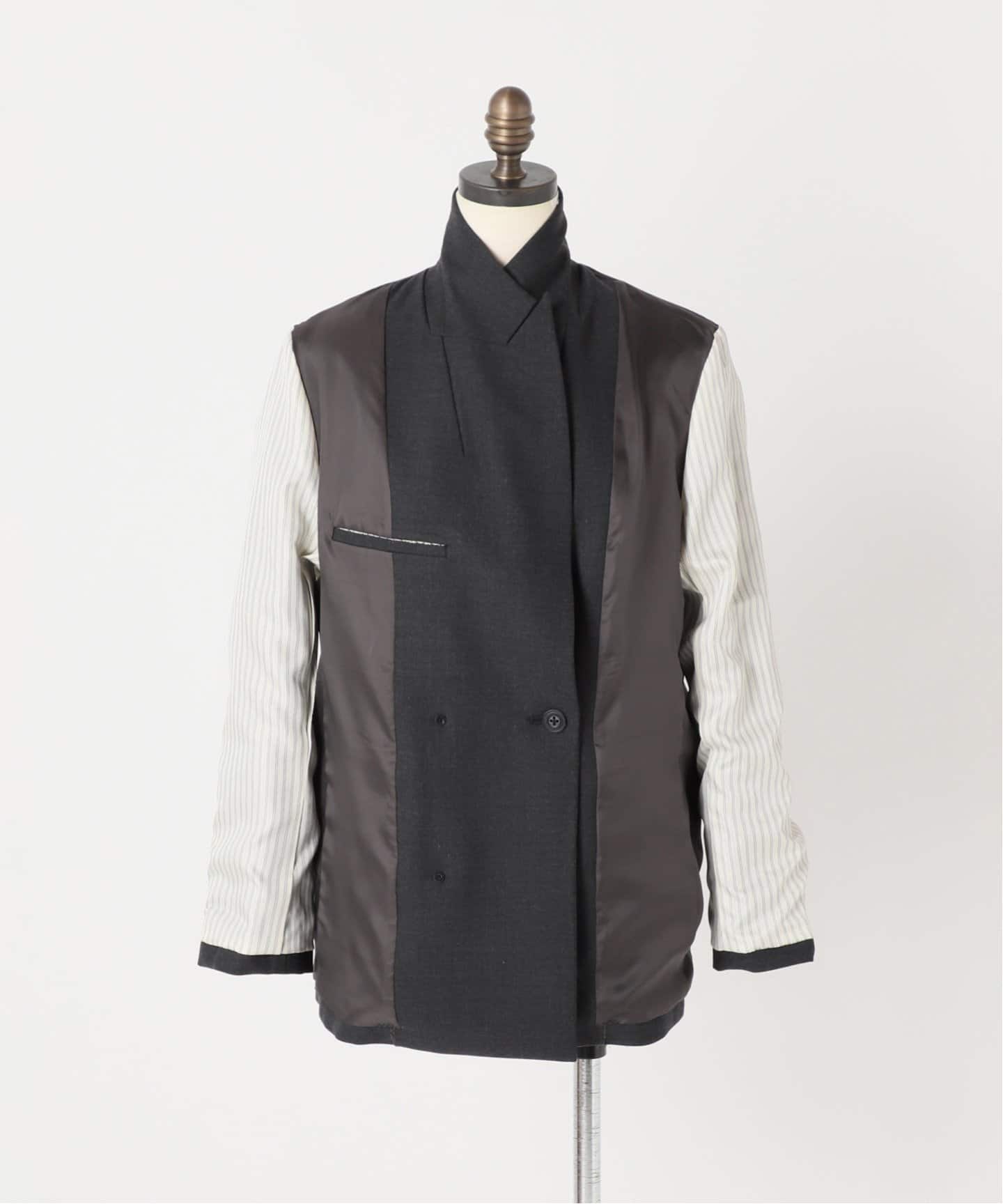 ウールブレンドダブルブレストジャケット（テーラードジャケット