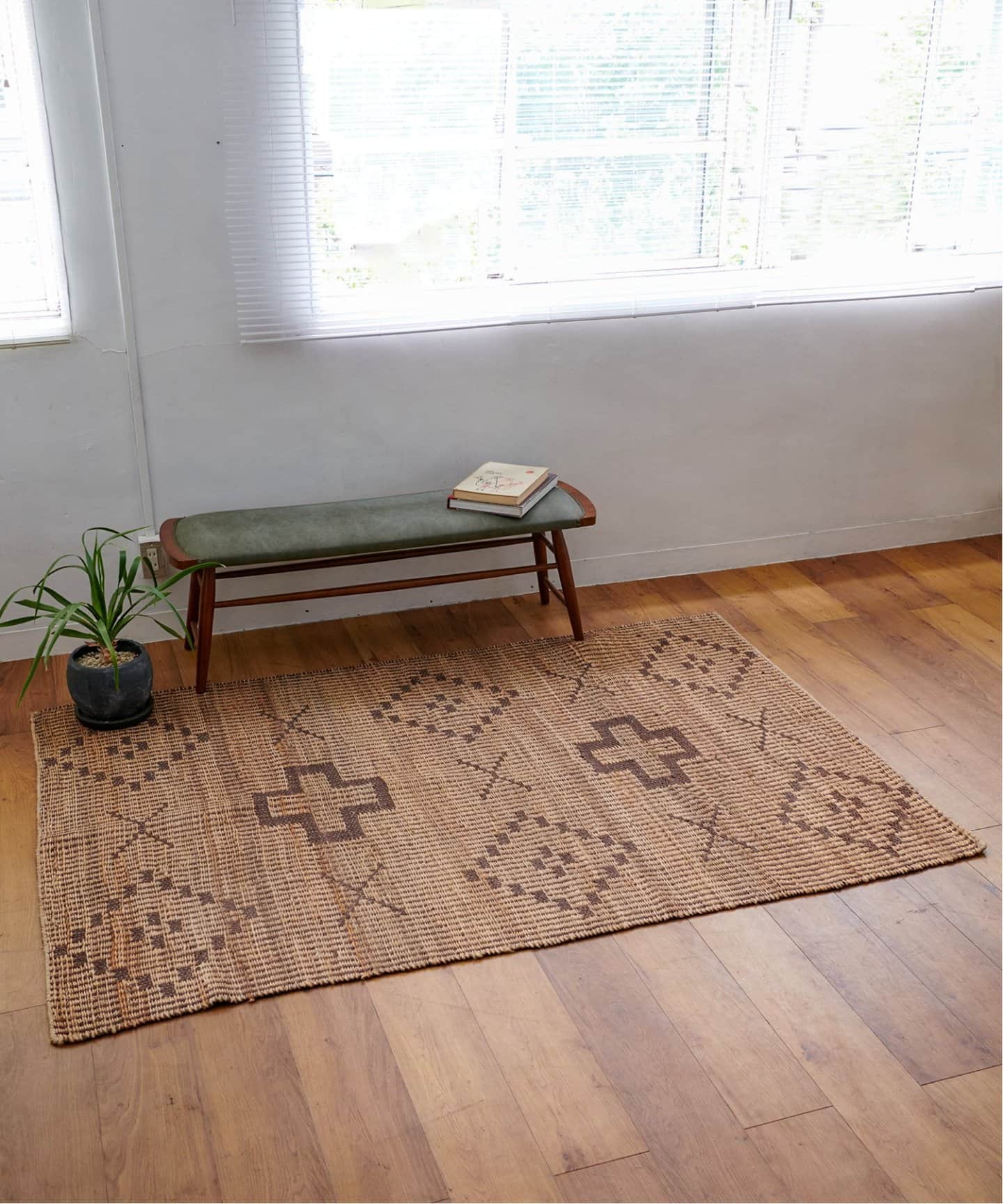 ABEIBARA RUG 140x200 アベイバララグ（ラグ・マット）｜ACME