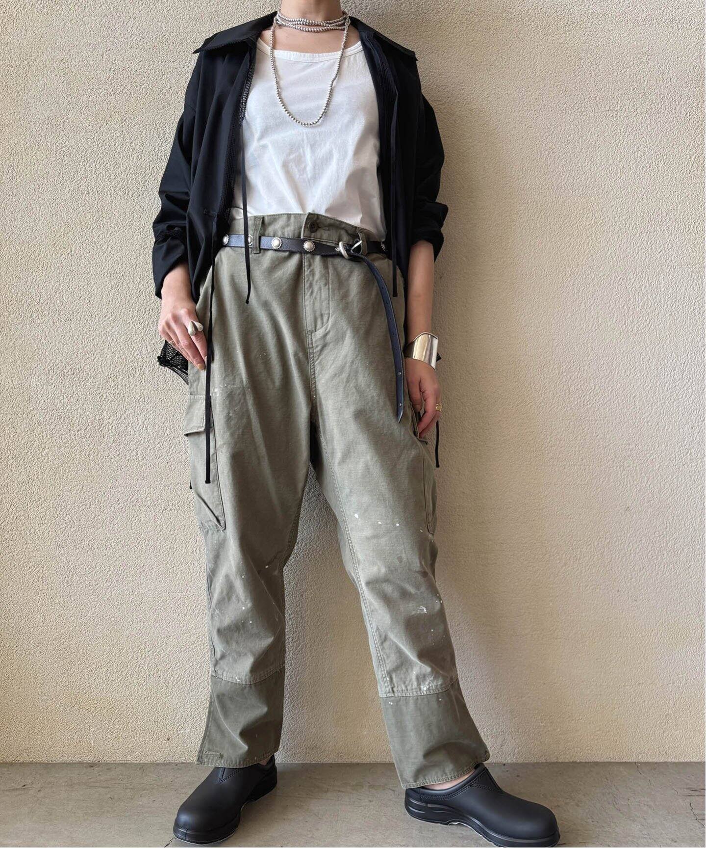 バックサテン ミリタリーパンツ（カーゴパンツ）｜journal standard