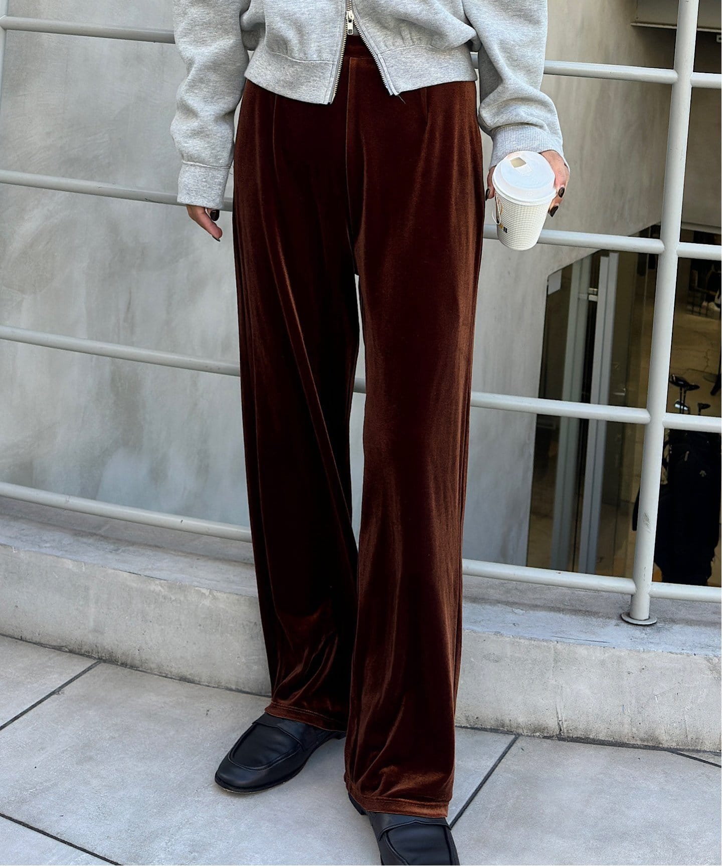 ベロアフレアパンツ（スラックス）｜OUTDOOR PRODUCTS（アウトドア