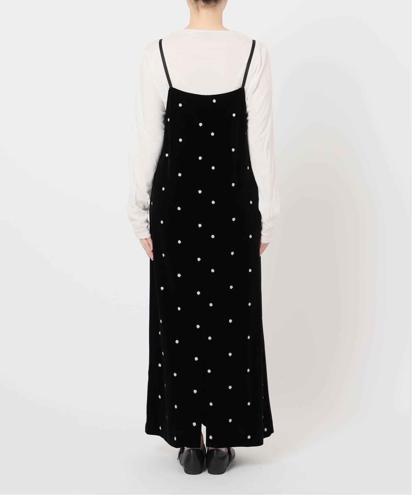 追加3》【WEB限定】手洗い可 / ベロアフラワー刺繍ワンピース