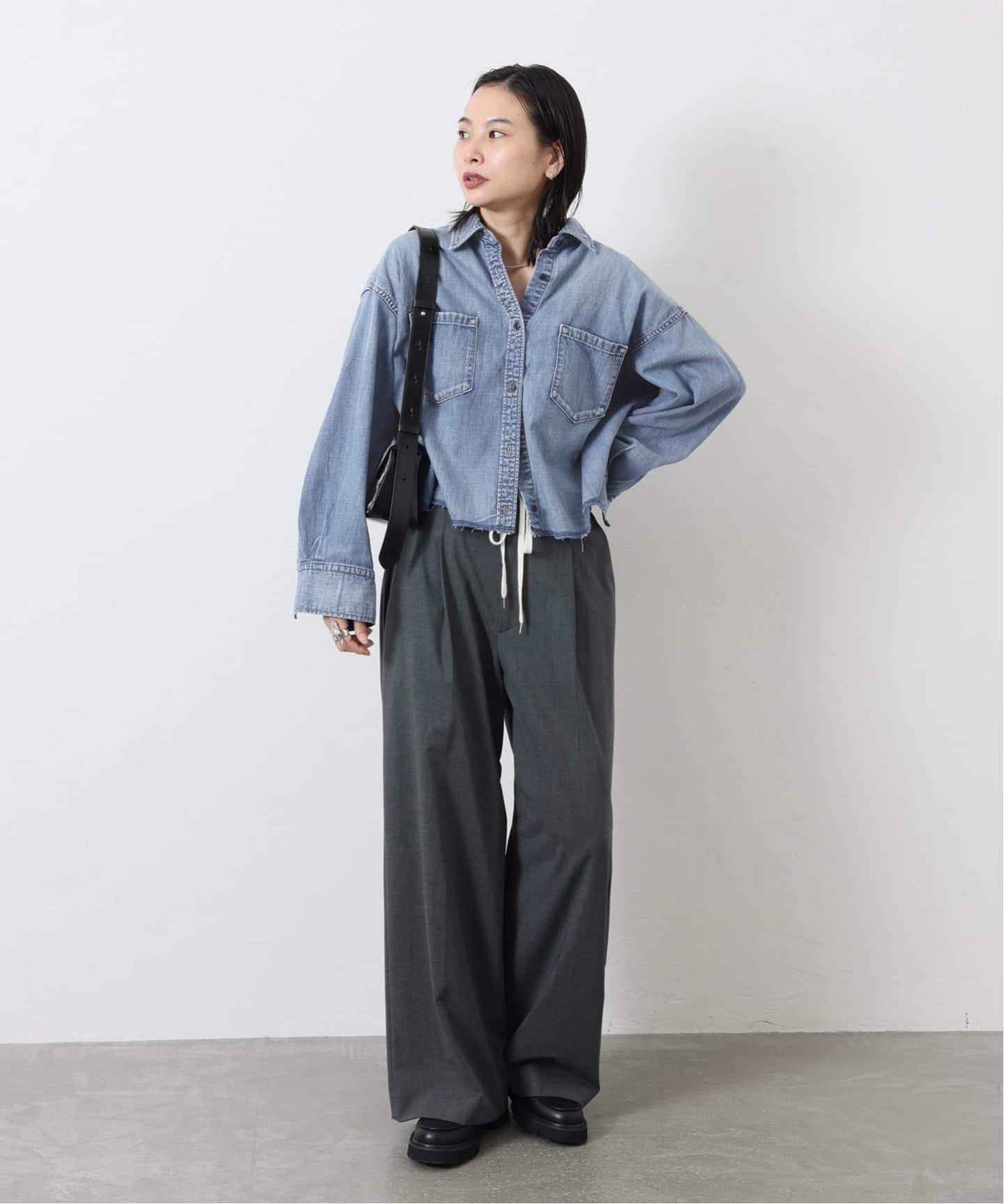 追加》ライトオンスデニムクロップドシャツ（シャツ／ブラウス