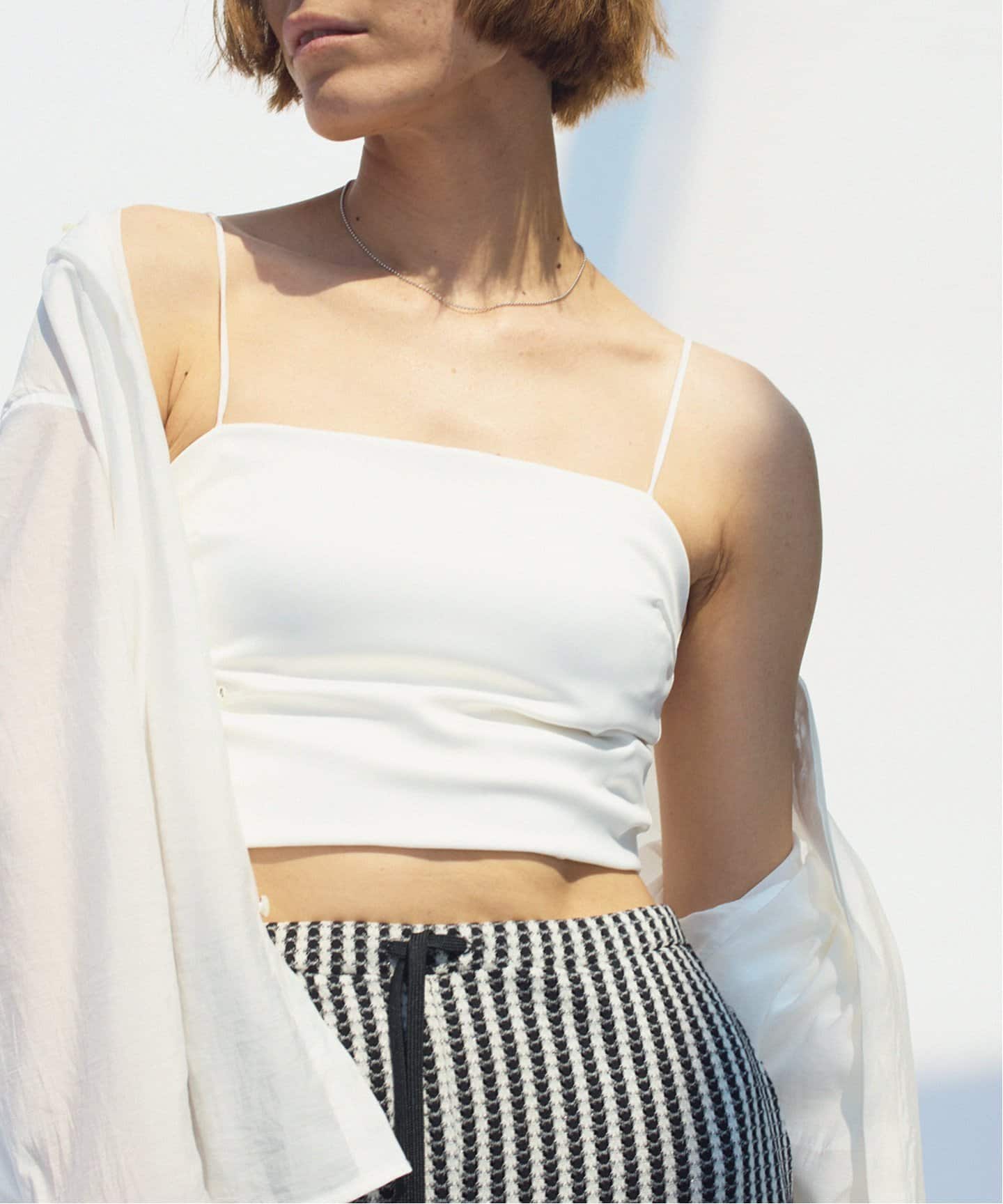 EMILY WEEK × IENA】サテン クロップドバンドゥブラ（カップ付き