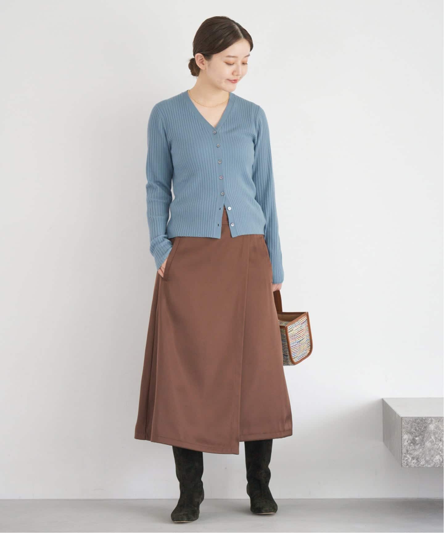 追加》イタリア ヤーン RIB Vネックカーディガン（カーディガン