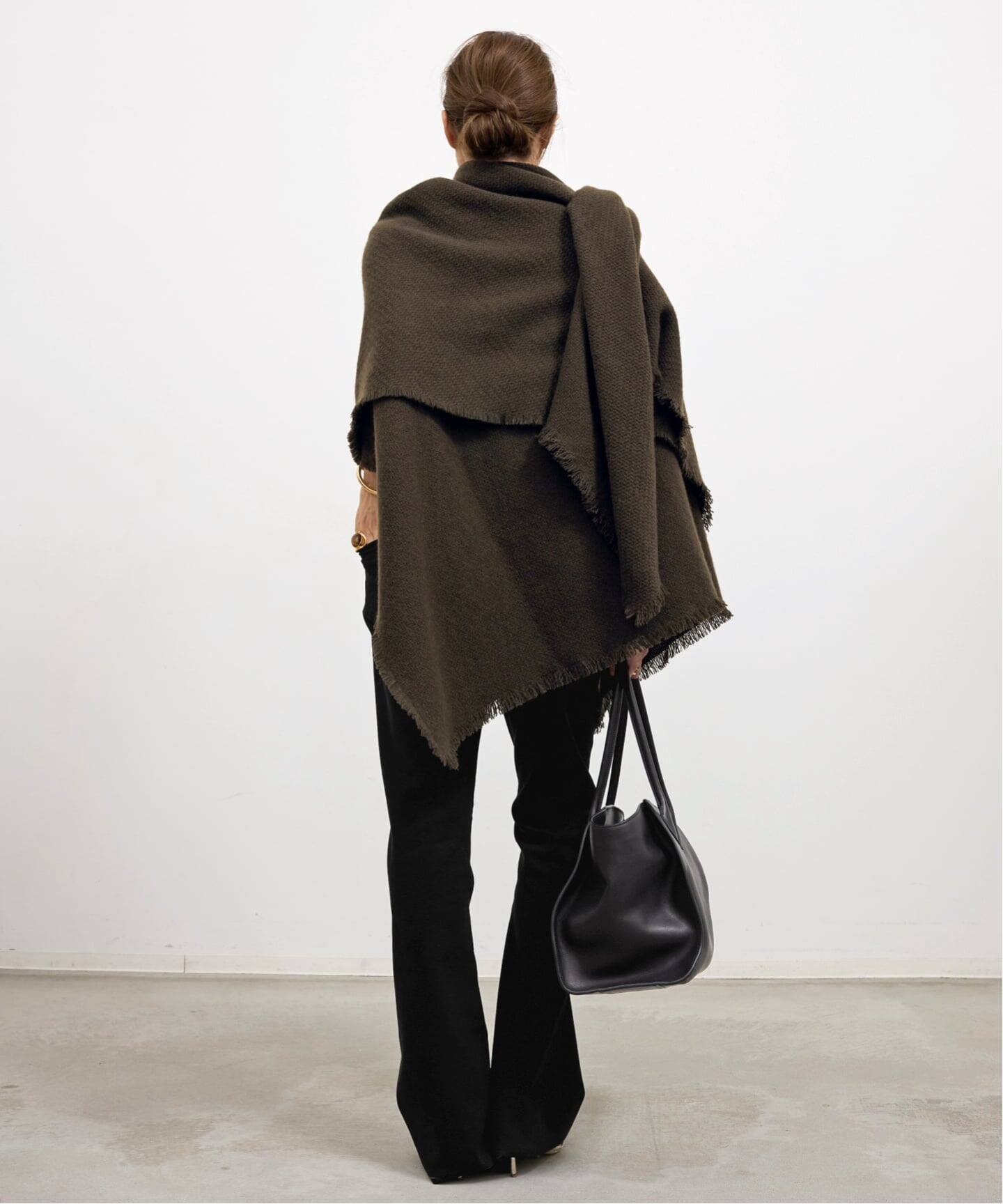ALONPI/アロンピ】 CASHMERE STOLE（ストール）｜L'Appartement